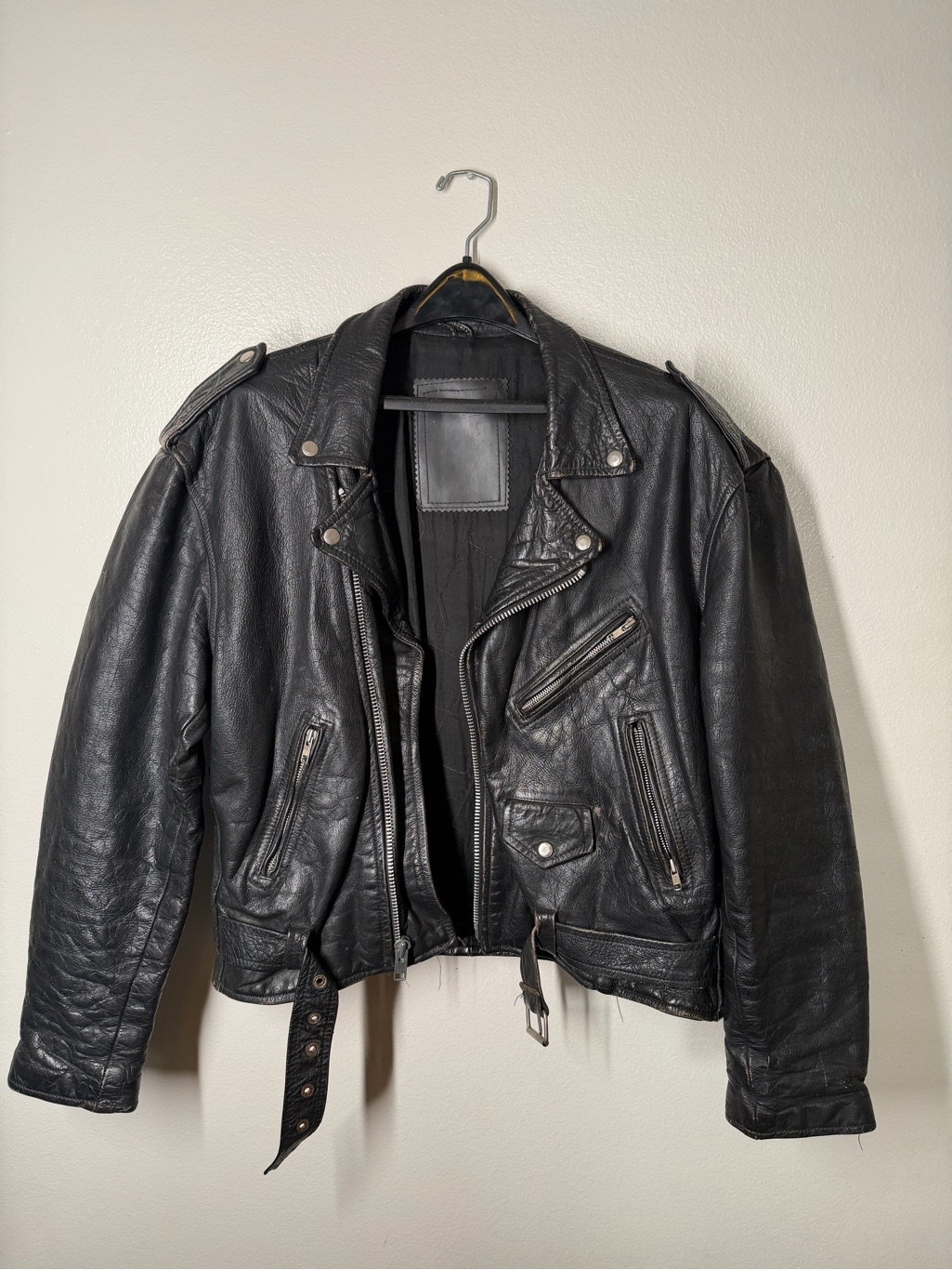 Vintage Black Leather Biker Jacket - Men